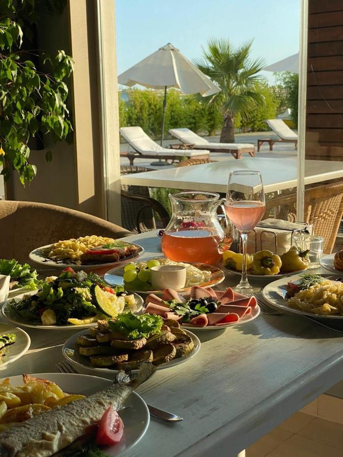 Aquamarine Family Club Hotel Gagra Luaran gambar