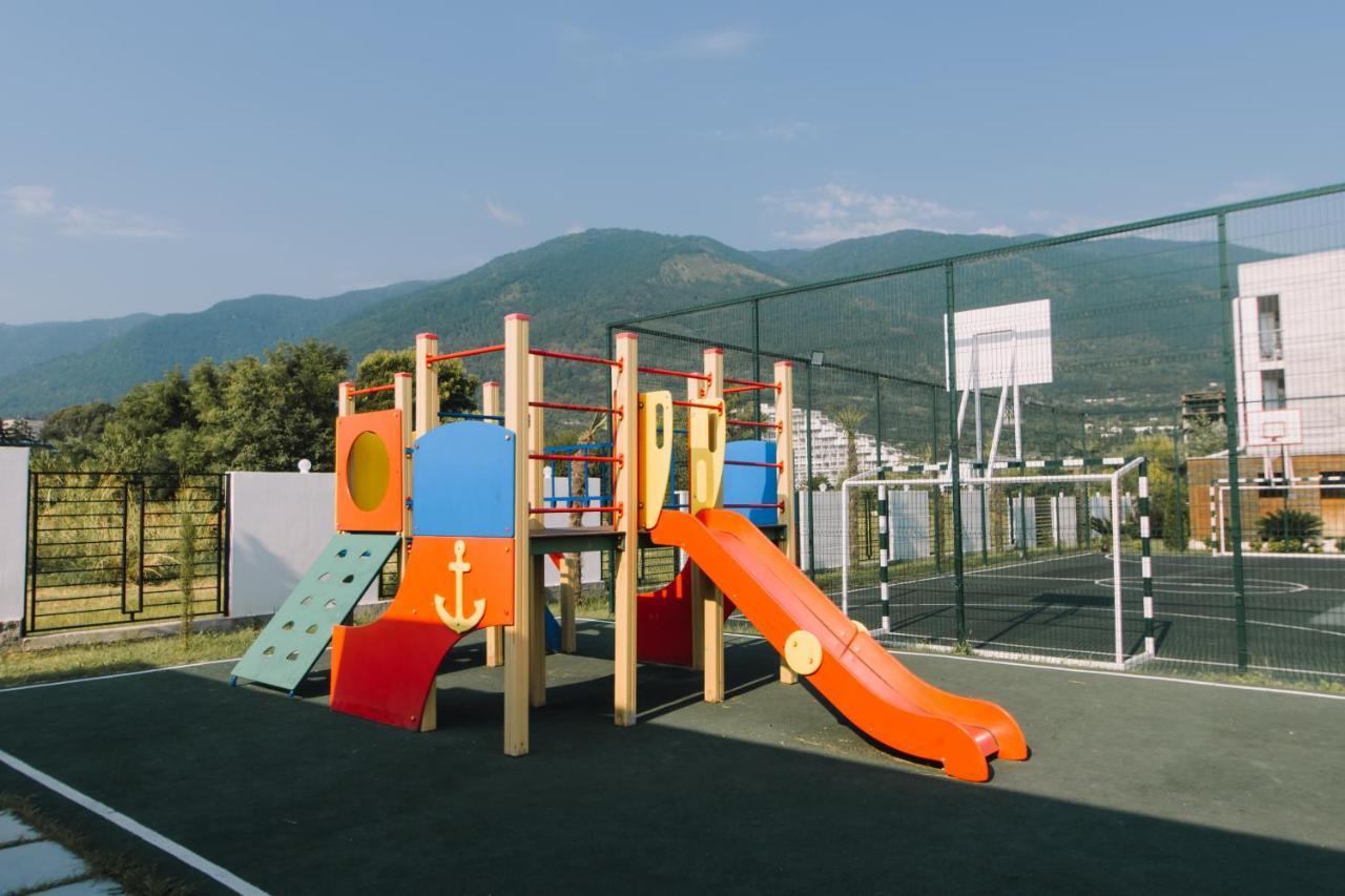 Aquamarine Family Club Hotel Gagra Luaran gambar