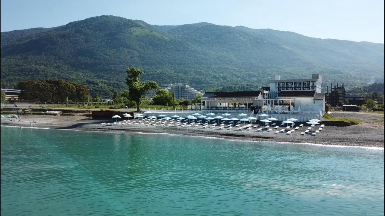 Aquamarine Family Club Hotel Gagra Luaran gambar